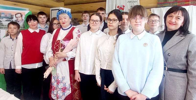 8 февраля исполняется 105 лет со дня рождения Ивана Павловича Мележа